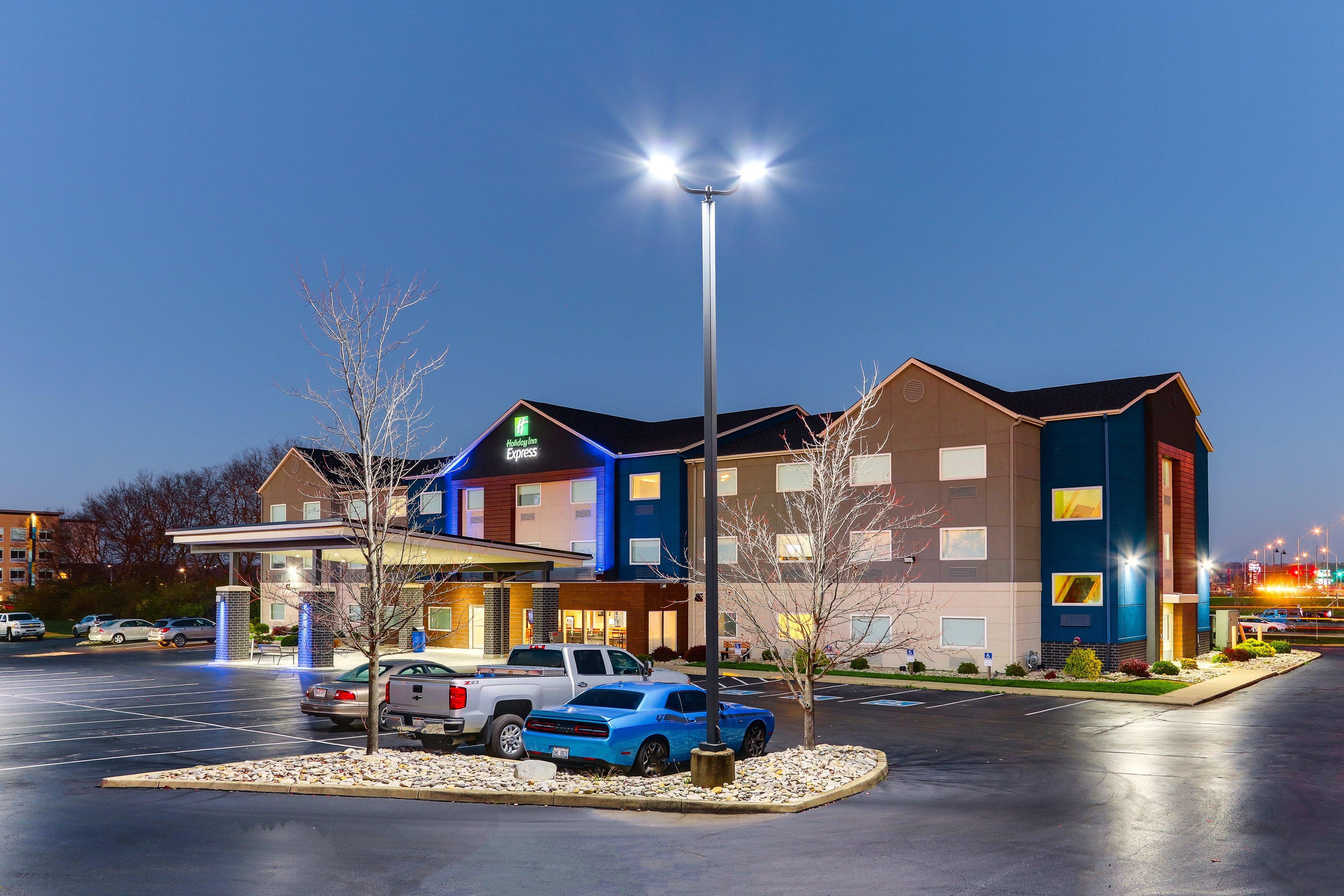 Holiday Inn Express - Cincinnati North - Monroe By Ihg Экстерьер фото