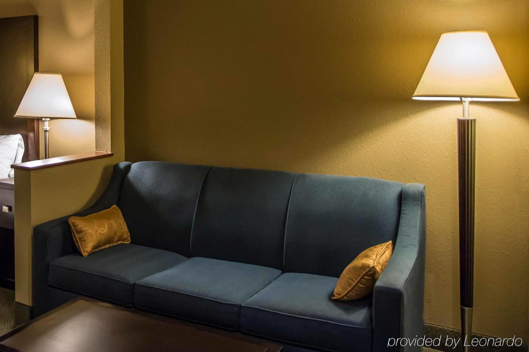 Holiday Inn Express - Cincinnati North - Monroe By Ihg Экстерьер фото